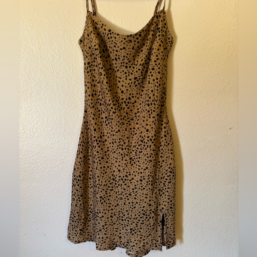 Glassons Woman’s Leopard Print Midi Dress, Size 6